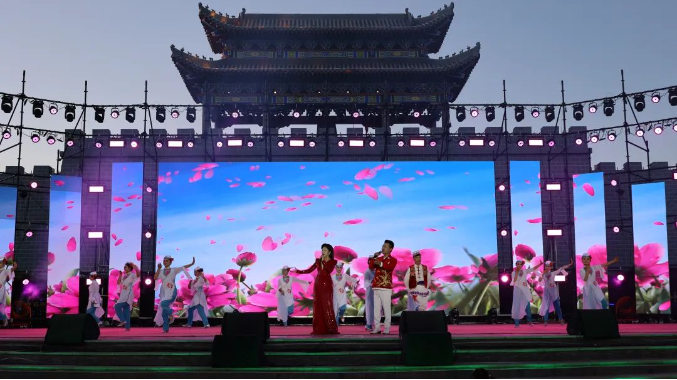 西北五省（区）花儿演唱会暨花儿名家丝路行活动在吉木萨尔县开展