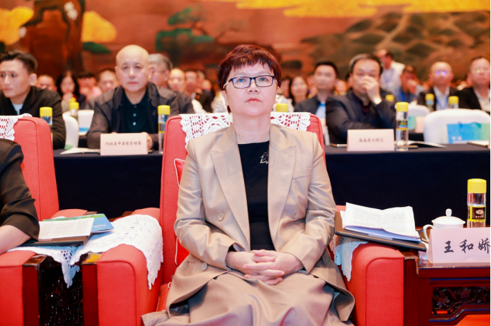https://img2.danews.cc/upload/ajax/20241128/782d51628b0bac60fc0efb6c79d4ea3c.png