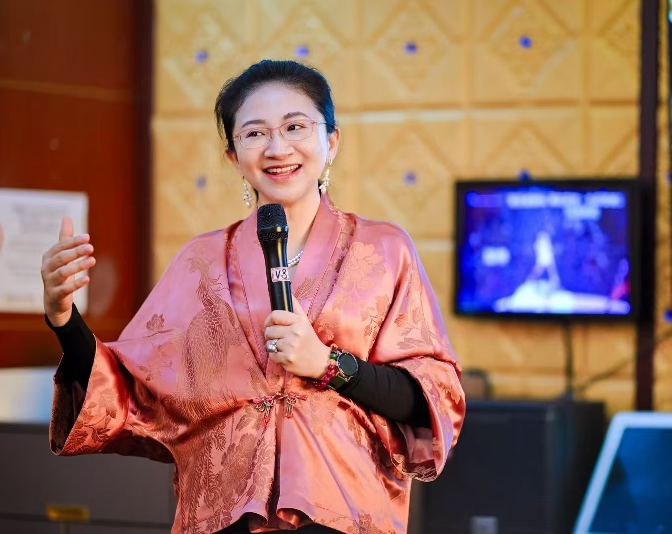 道阻且长，行将致远——王朝薇在香港跨境事务协会年会发表主题演讲