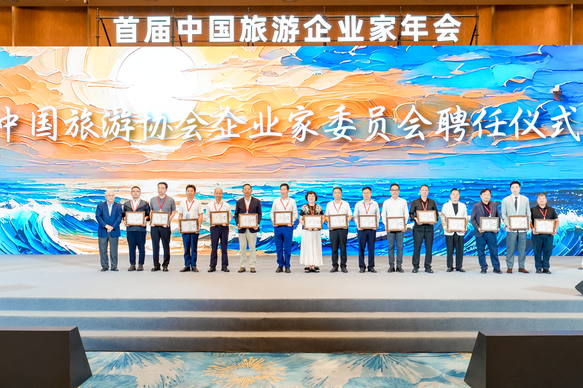 https://img2.danews.cc/upload/ajax/2025-06-26/WlCbnwECOhJAajax.png