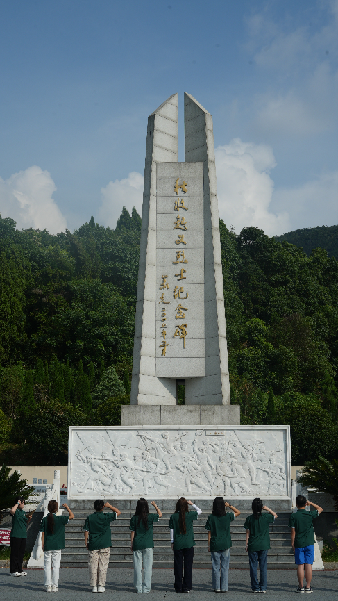 https://img2.danews.cc/upload/ajax/2025-08-09/rmwPYFhXpwEhajax.png