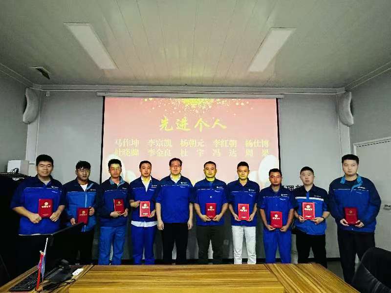 中交一航局南珠（中）城际1标四工区项目部掀起“百日攻坚”劳动竞赛大干热潮