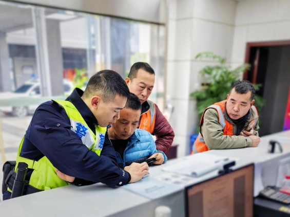 https://img2.danews.cc/upload/ajax/20250409/9feee5a12b81d5d24235140abe68ea53.png