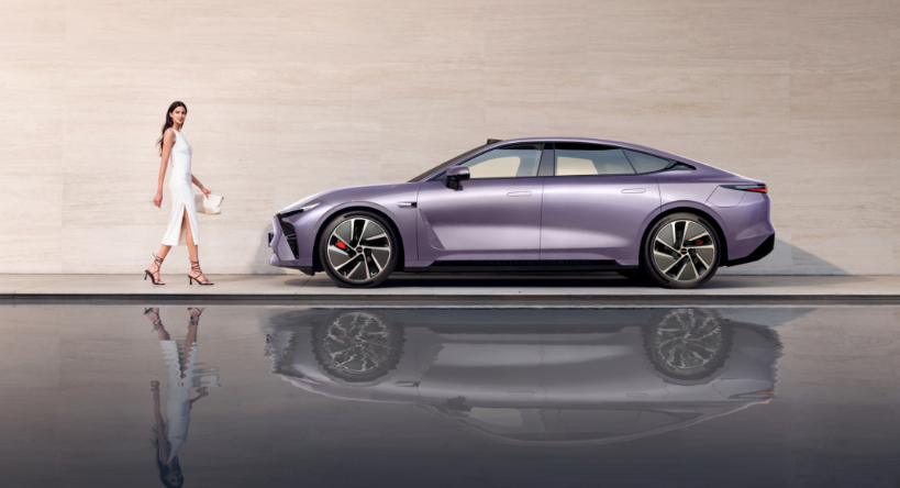 金秋钜惠重塑标准,星纪元ES定义C级豪华新价值