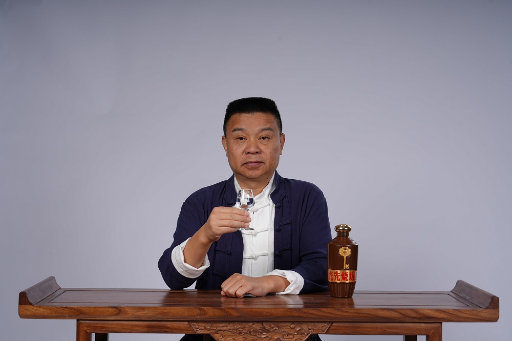 匠心铸珍品：专访茅台异地试验传承人郑先强，科学复刻茅香