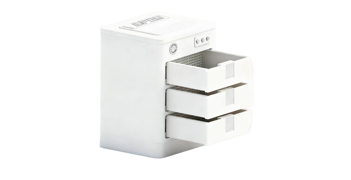 承德医学院学子研发康护云舱智能药箱 科技守护老年群体用药安全