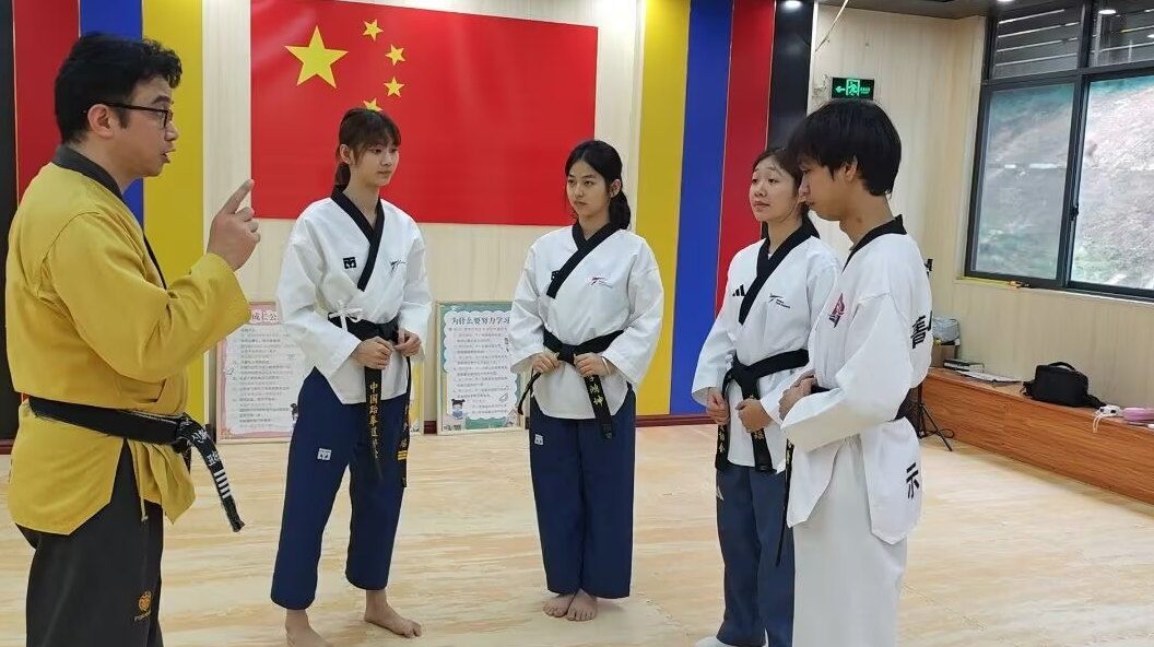 https://img2.danews.cc/upload/ajax/20260511/dc62db3fdc55b01473950a3203b769f3.png “拳速出击”项目以君子六艺赋能青少年安全成长防线
