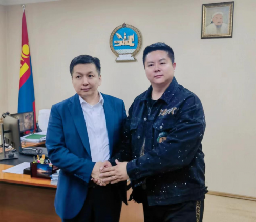 蒙古国矿产石油总局局长在乌兰巴托会见：赵洪涛主席