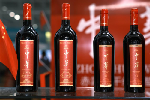 北京龙徽携手中丰投资领跑葡萄酒新赛道，做更懂中国人的葡萄酒品牌