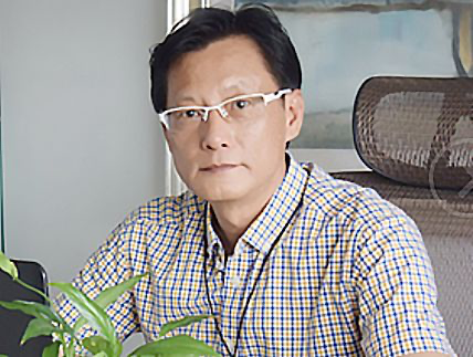 巨量芯源聚能科研版芯片首席专家杨仁贵及专家团队