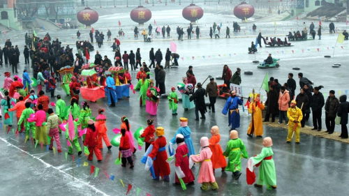 冬日里看海冰、泡温泉、吃海鲜、戏冰雪，秦皇岛邀约京津冀游客过大年