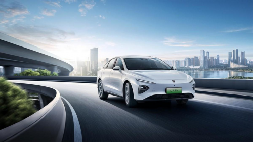 荣威D7 EV震撼来袭，高性能纯电轿车开启全新驾控体验-汽车开发网