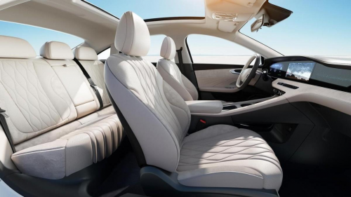 荣威D7 EV震撼来袭，高性能纯电轿车开启全新驾控体验-都市魅力网