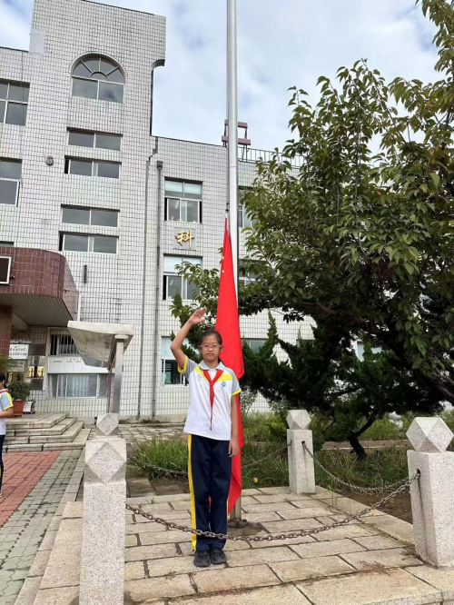 大连市11岁女孩张雪身患白血病、渴望重返校园，家人紧急求助、帮帮她！