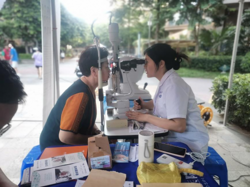 预防疾病致残，共享健康生活——南山区残联携手深圳华厦眼科医院开展“全国残疾预防日”系列公益活动