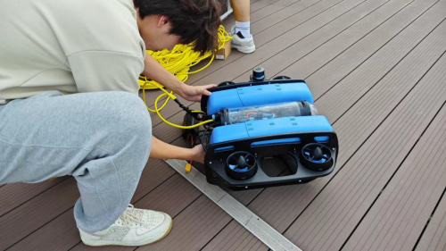 蔚蓝逐梦，智海扬帆：浙江海洋大学蔚蓝智航者联盟调研团考察舟山智慧海洋产业领域