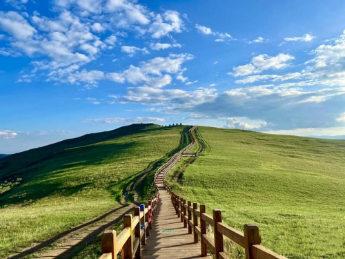 升级开放！哈达门高山草原旅游区正式营业