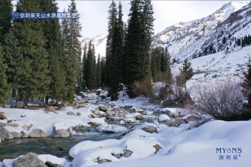 弥玥泉喷雾的宝藏用法大揭秘！秋冬这么用脸越来越水灵！