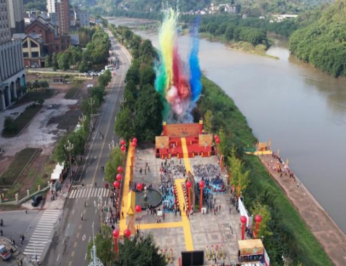 赤水联通圆满完成音乐节和祭河大典通信重保工作