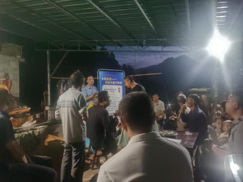 凤冈联通温情服务进基层，助力数字生活新升级