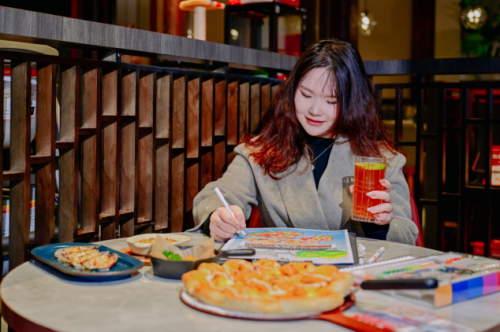 ​必胜客全新菜单升级亮相，一价到底，不玩虚的！