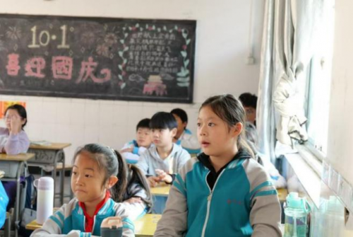 南昌职业大学信息技术学院“以挺膺担当谱写中国篇章”志愿服务队活动顺利开展