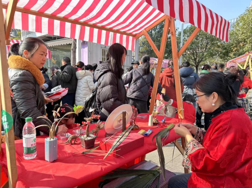 中和街道陆肖社区“一‘陆’有你，古韵国风”项目非遗技艺探寻游园活动