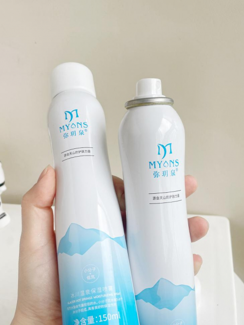 打破冬季脸干 “魔咒”,弥玥泉喷雾实力润养,重拾水润肌