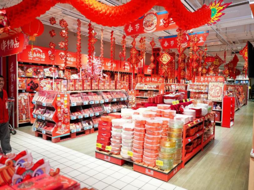 大润发“年货大街”年味十足  加拿大海鲜盛宴为餐桌增鲜