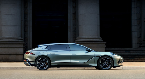 中国人寿财产保险携手知名汽车品牌经销商  购车嘉年华主题活动