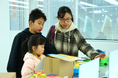 “睛彩视界·守护未来” 贵州、贵阳爱尔眼科医院青少年近视防控门诊正式成立(图3)