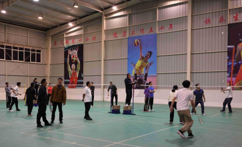 活力为笔 书写新程