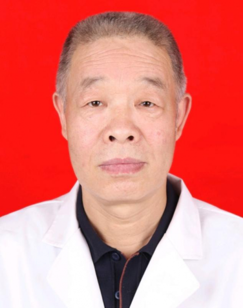 探寻中医之光：张建武老中医的传奇医路与济世情怀
