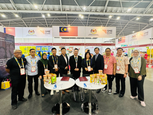 Guangxi Dahua Canna Root Vermicelli Expands International Market with the Belt and Road Initiative, Signing Million-Dollar Cooperation Agreements Guangxi Dahua Canna Root Vermicelli Expands International Market with the Belt and Road Initiative, Signing Million-Dollar Cooperation Agreements