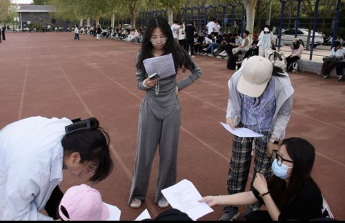 “青春为中国式现代化挺膺担当”——洛阳师范学院立雪书院学生社区2401团支部先锋杯主题团日活动