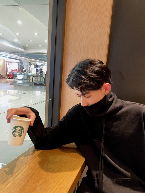 脱发用什么洗发水？换季防脱洗发水品牌推荐十强，让秀发强韧有光泽！
