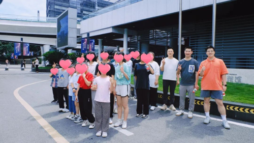 童心筑梦，法育未来，阳光星期六·科技零距离！