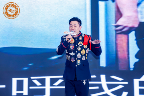 WPMTA泰国世界职业泰拳总会 - 金环宗师中国首席泰拳界专家叶文龙受邀出席第二十五届世纪大采风品牌人物年度盛典