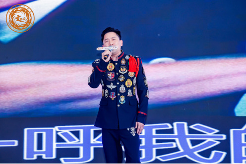 WPMTA泰国世界职业泰拳总会 - 金环宗师中国首席泰拳界专家叶文龙受邀出席第二十五届世纪大采风品牌人物年度盛典