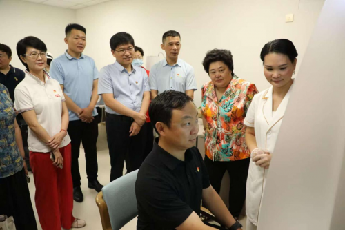 首家曜阳公益健康小屋落地北京