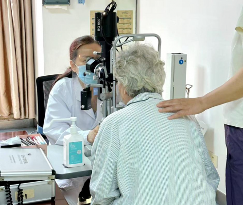 千里奔赴是信任，深圳华厦杜冰教授高难度手术助合肥患者重获清晰视力
