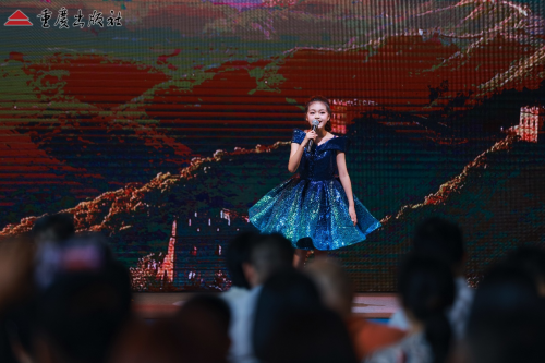 第33届全国书博会在渝启幕 重庆出版社抗战主题新书与音乐会共奏纪念强音