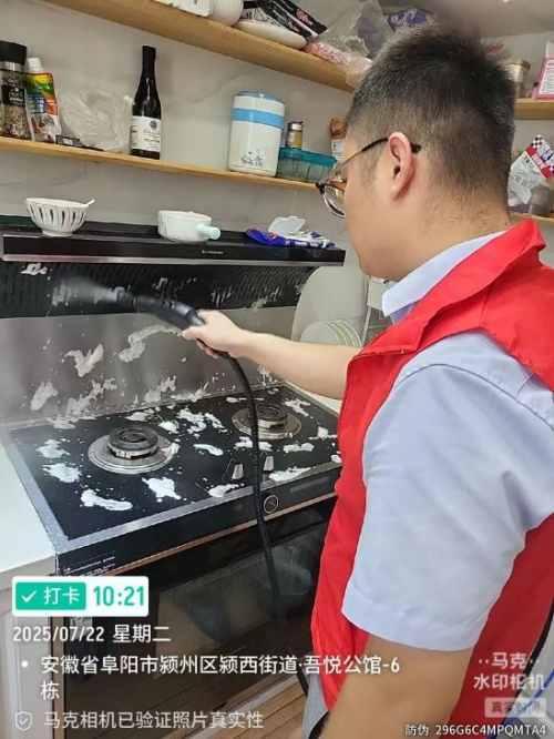 社区物业共携手，暖心服务获点赞