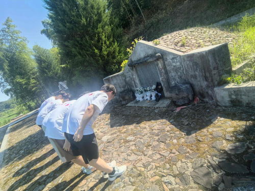 青春寻迹铁军精神，历史汲取奋进力量