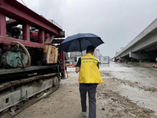 中国人寿财险迅疾行动 筑牢超强台风“桦加沙”防护堤坝