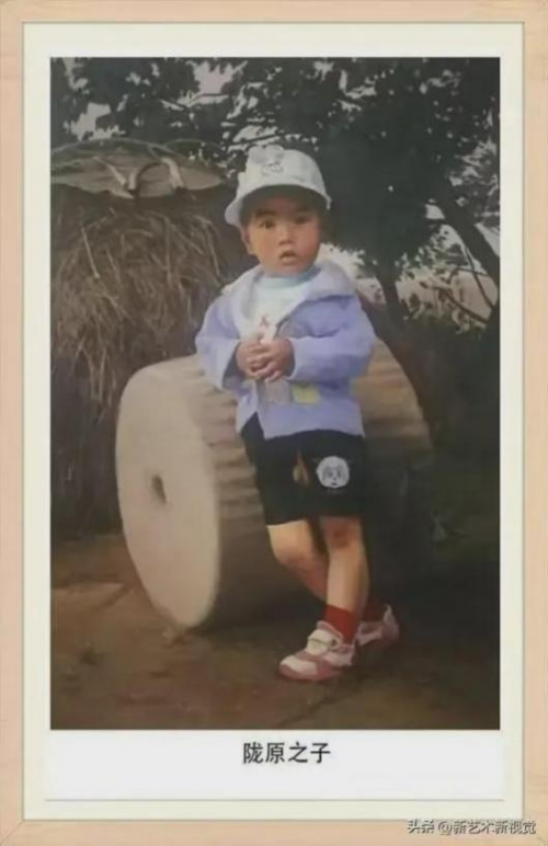 《点亮名家》最具广为流传艺术家;郭银峰