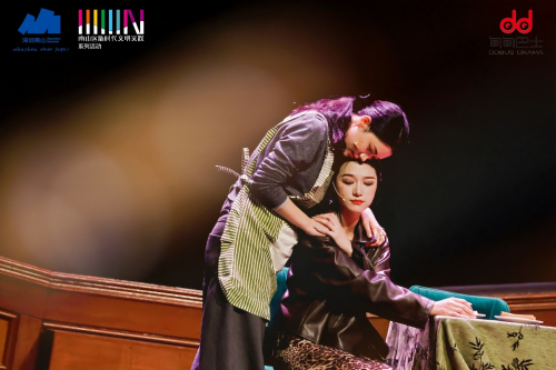 普利策戏剧奖获奖作品《兔洞》中文版登陆深圳，探讨失落与希望的生命共鸣