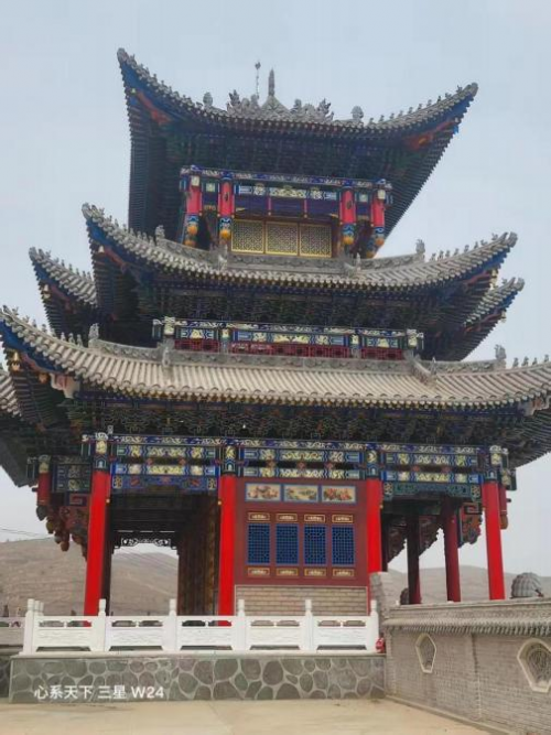 泥韵塑魂 彩笔传薪——记通渭非遗传承人张进财的双艺人生