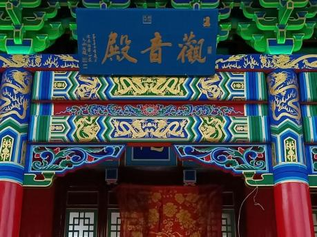 泥韵塑魂 彩笔传薪——记通渭非遗传承人张进财的双艺人生