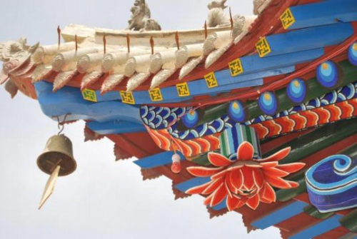 泥韵塑魂 彩笔传薪——记通渭非遗传承人张进财的双艺人生